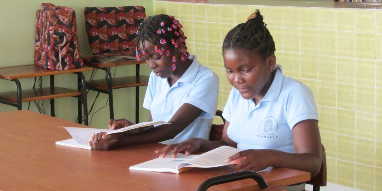 Image: Library in Benguela