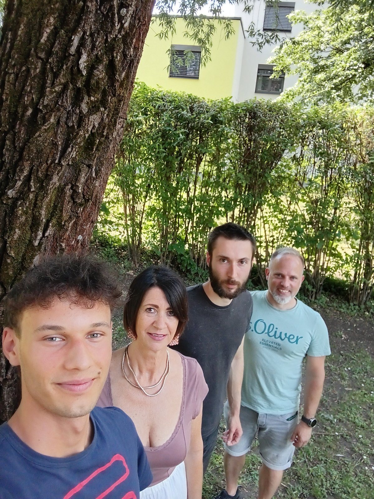 Image: Bild zum Eintrag: ESK-Freiwilliger aus BiH verabschiedet sich