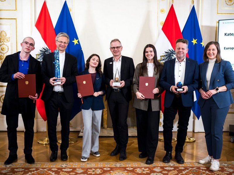 Image: Slika k prispevku: Prejeli smo 10. avstrijsko nagrado za mladino!